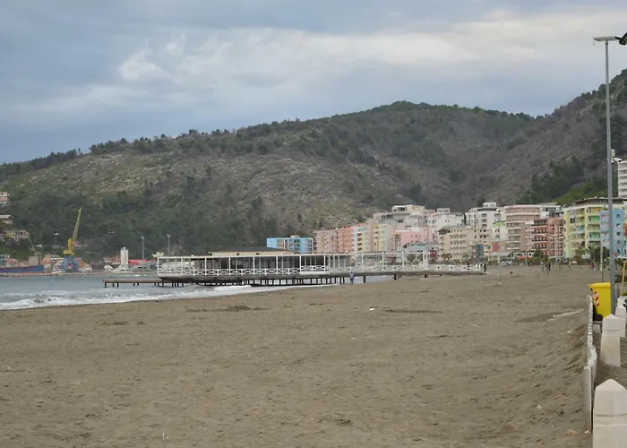 Blini Seaside Apartment